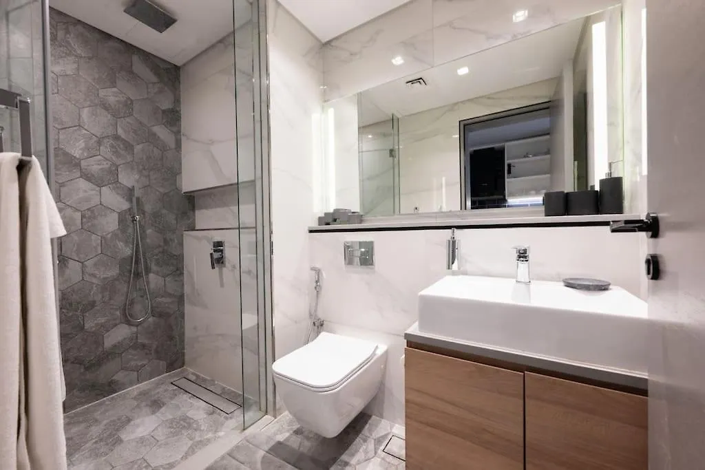 Chic Studio Apt, Near To Dubai Mall With Canal Views - 1623