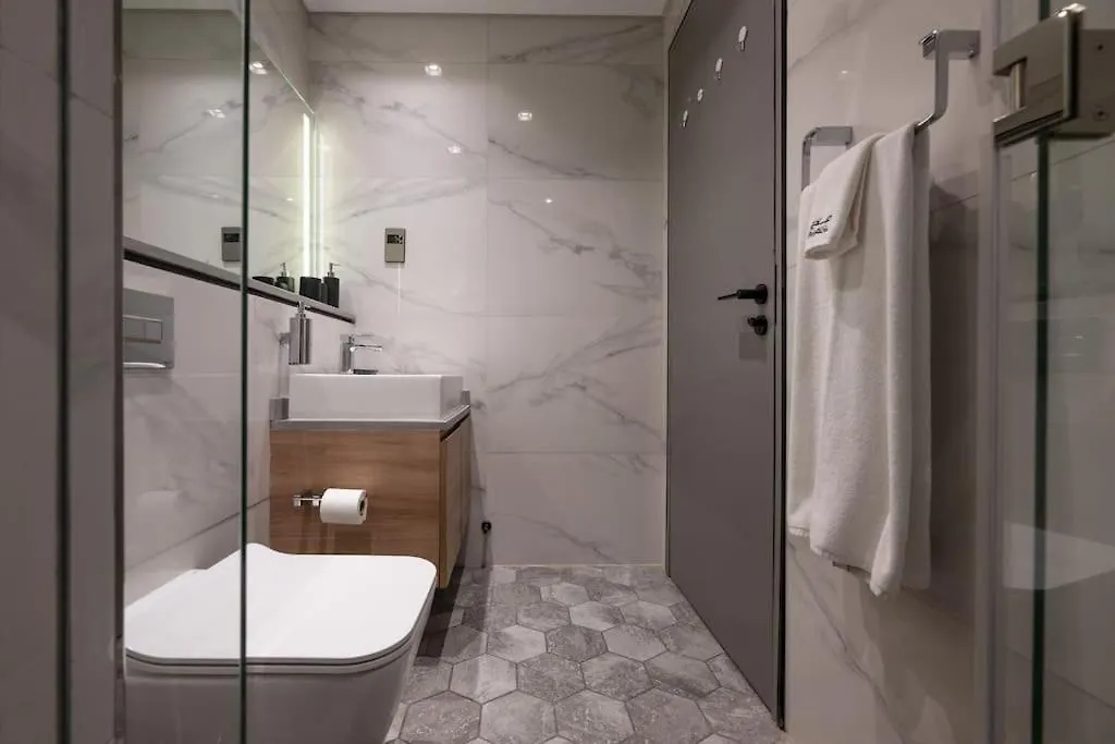 Apartment Chic Studio Apt, Near To Dubai Mall With Canal Views - 1623