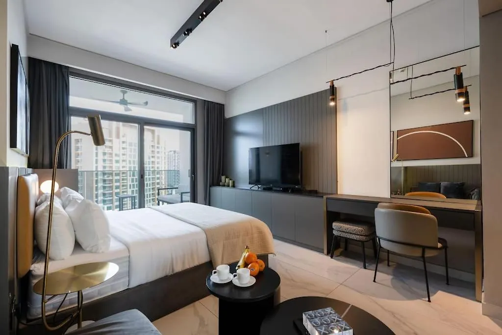 Chic Studio Apt, Near To Dubai Mall With Canal Views - 1623 Apartment