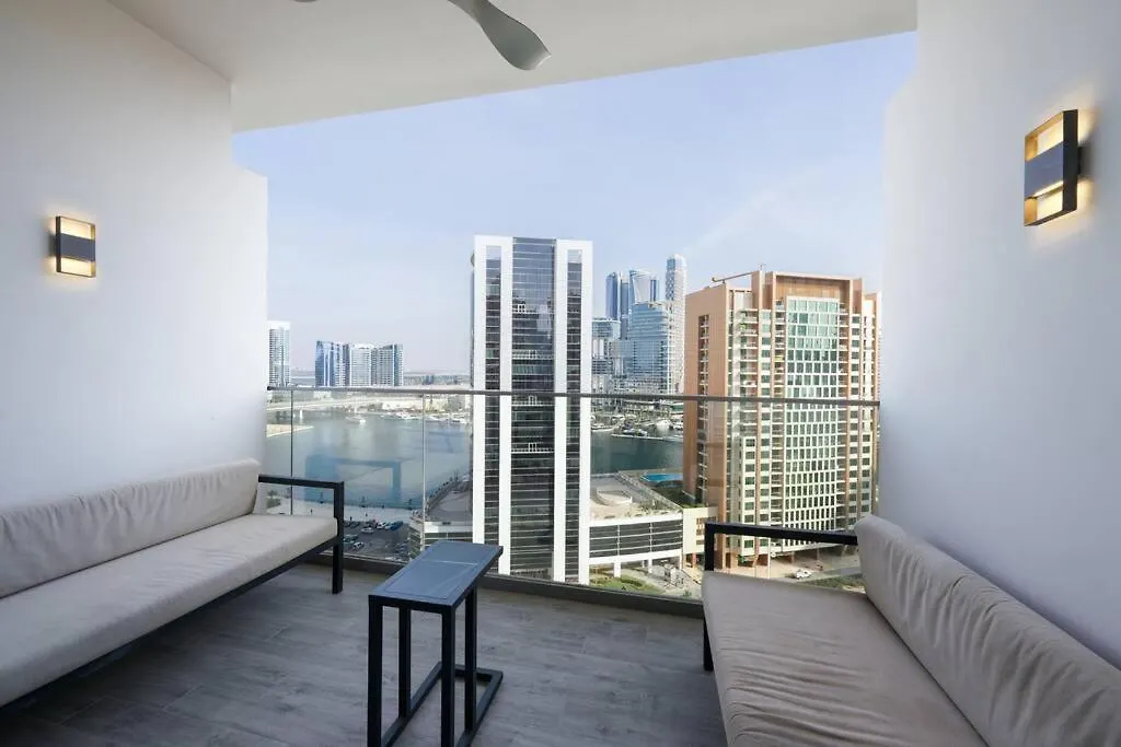 Chic Studio Apt, Near To Dubai Mall With Canal Views - 1623 0*,